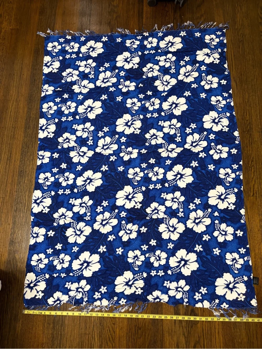 Blue & White Hibiscus 🌺 Pareau